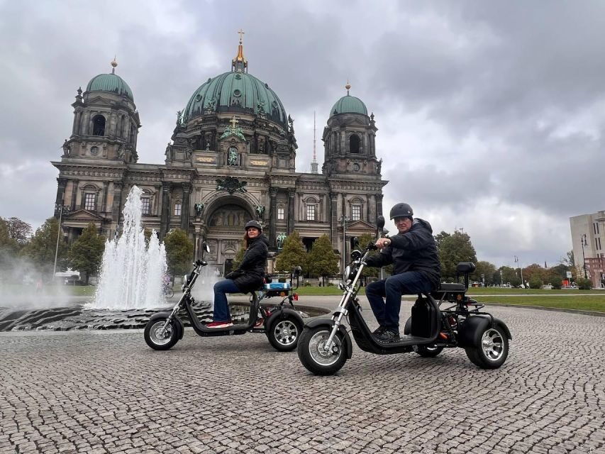 Berlin City: 2 Hour Guided Fat Tire E-Scooter Tour - The guides make or break it: Maik and Fais show the bar