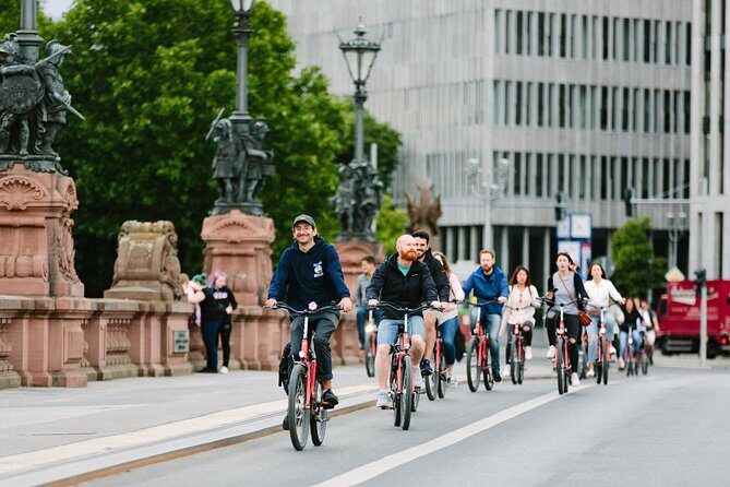 Berlin City Bike Tour with Beer Garden Stop - Meeting at Panoramastraße 1a: What the Start Feels Like