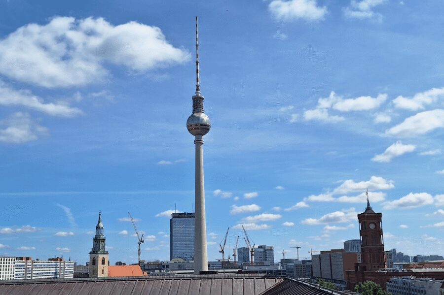 Berlin: City Highlights Express & Panorama Roof Terrace - Price and value: $229 for up to two
