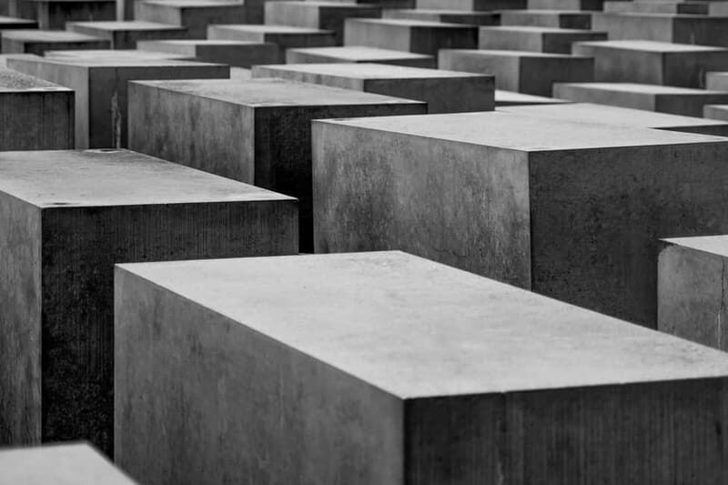 Berlin: City's Highlights Walking Tour - Berlin Wall Remnants: Seeing Division in Real Space