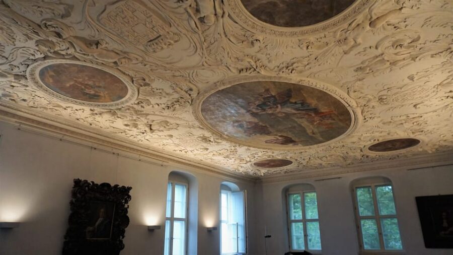 Berlin: Classical concerts in Köpenick Palace - Aurora Hall - What Happens During the 90 Minutes (And How to Plan Your Evening)