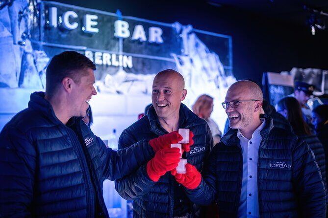 Berlin Combo: Hop-On-Hop-Off Bus and Icebar Ticket - A practical itinerary: making the bus stops work for you