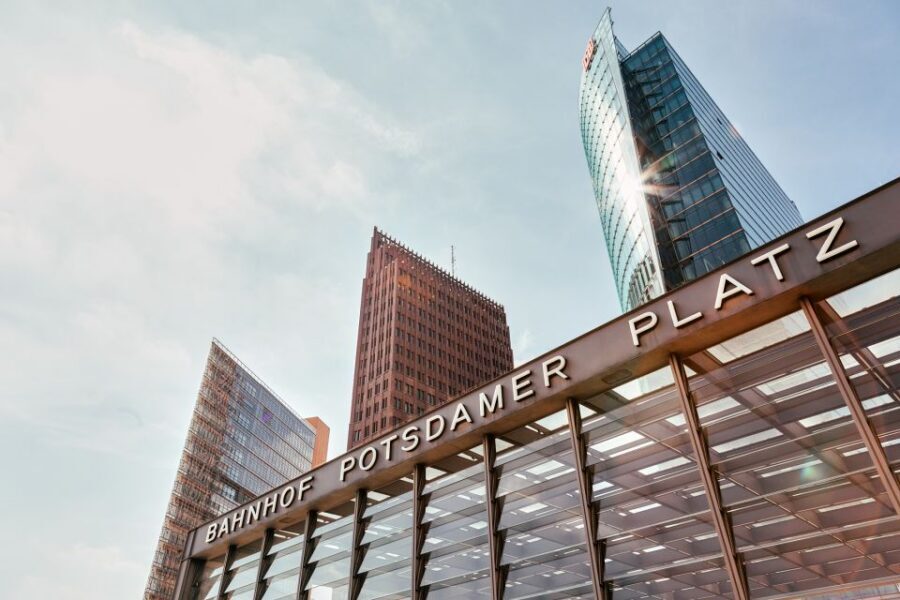 Berlin: Combo-Ticket for Panoramapunkt with Crémant at Café - Quick FAQ before you book