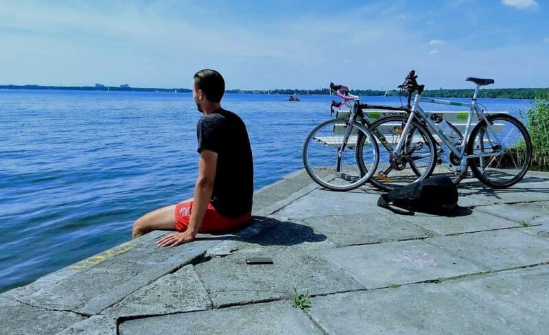 Berlin: (E)-Bike & Boat: The City's Biggest Lake & Lagoon - Herzberge and Marzahn-Hellersdorf: Park Views Plus a Cold-War Reality Check