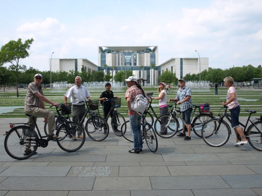 Berlin: E-Bike Tour of the Berlin Wall and Mitte Highlights - Finishing in modern Berlin: TV Tower, Alexanderplatz, and the World Clock