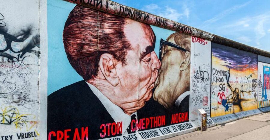 Berlin: East Side Gallery and Cold War Segway Tour - A 150-Minute Segway Warm-Up Before the Wall