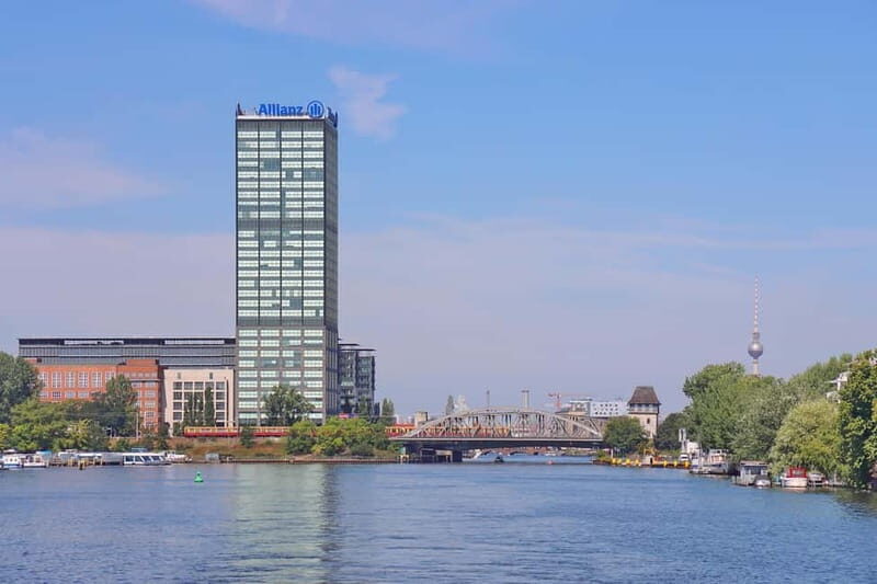 Berlin: East Side Gallery Spree Cruise in a Solar Catamaran - Who this cruise fits best (and who should skip)