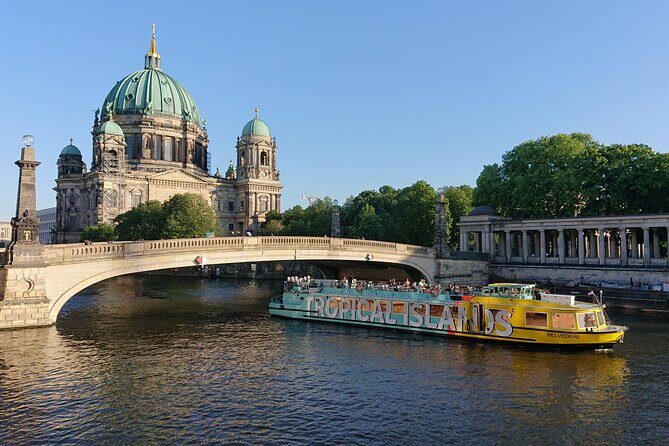 Berlin East Side Tour 2.5 hour cruise with commentary - A 2.5-Hour Route That Links Museum Island, the Wall, and the Government Riverfront