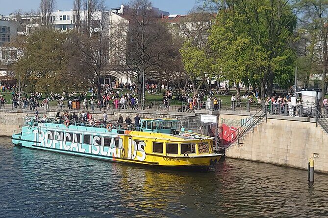 Berlin East Side Tour 2.5 hour cruise with commentary - Reichstag, Chancellery, House of World Cultures, and the Wall-Era Story Points