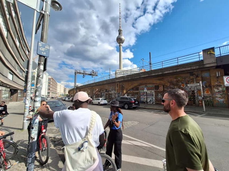 Berlin Electric Bike Rentals - East Side Gallery: the Berlin Wall in open-air form