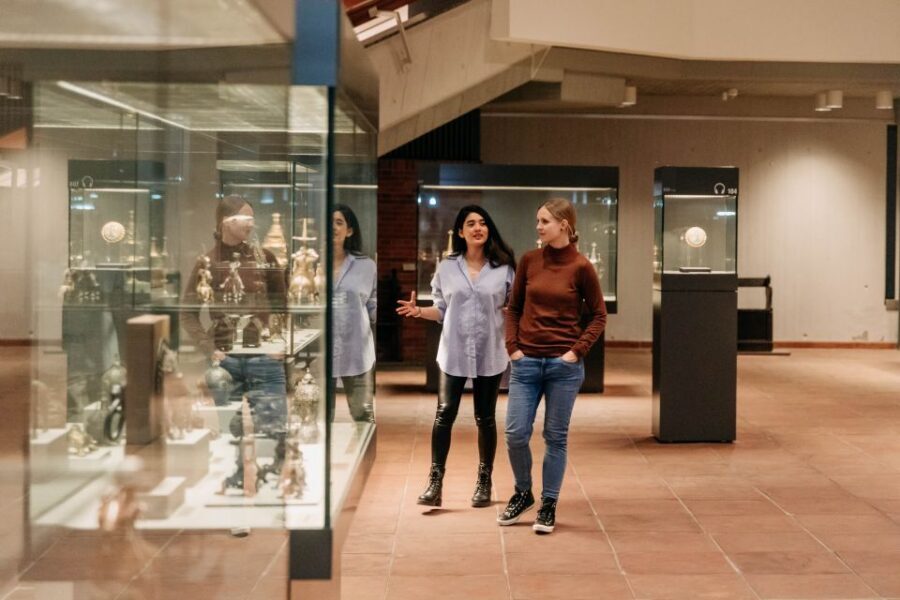Berlin: Entry Ticket To The Kunstgewerbemuseum - The museum’s biggest strength: craft you can see and almost feel