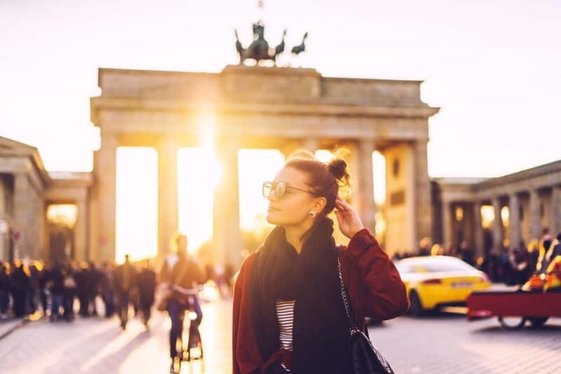 Berlin Essentials: Private Photoshoot at Berlin's top sites - Turning Berlin’s landmarks into flattering photo backgrounds