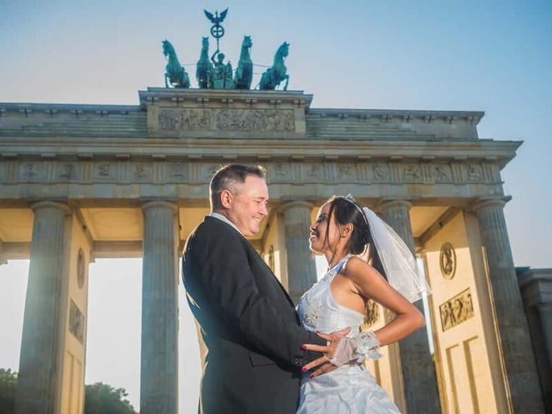 Berlin Essentials: Private Photoshoot at Berlin's top sites - The fast edited-album payoff: 48 hours and a usable gallery