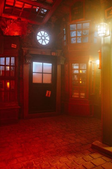 Berlin: EXIT Escape Room Games & Virtual Reality Adventures! - Picking your mission: escape rooms vs VR missions vs family games