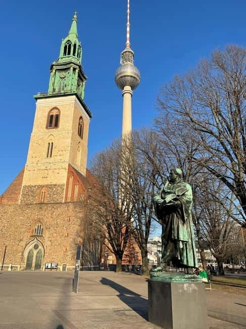 Berlin Food Tour: Taste the Best with a Full Meal & Beer - Price and Value: Is $77 a Good Deal?