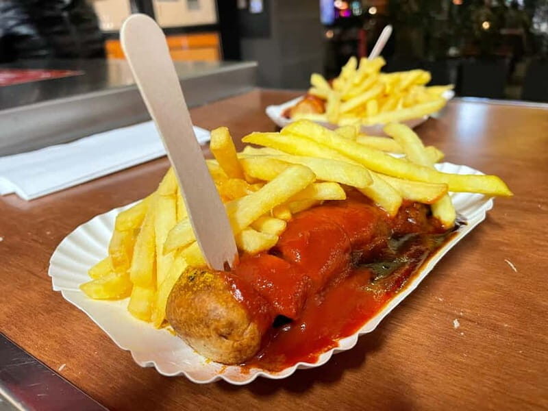 Berlin Food Tour: Taste the Best with a Full Meal & Beer - Group Size and Comfort: How This Feels in Real Life