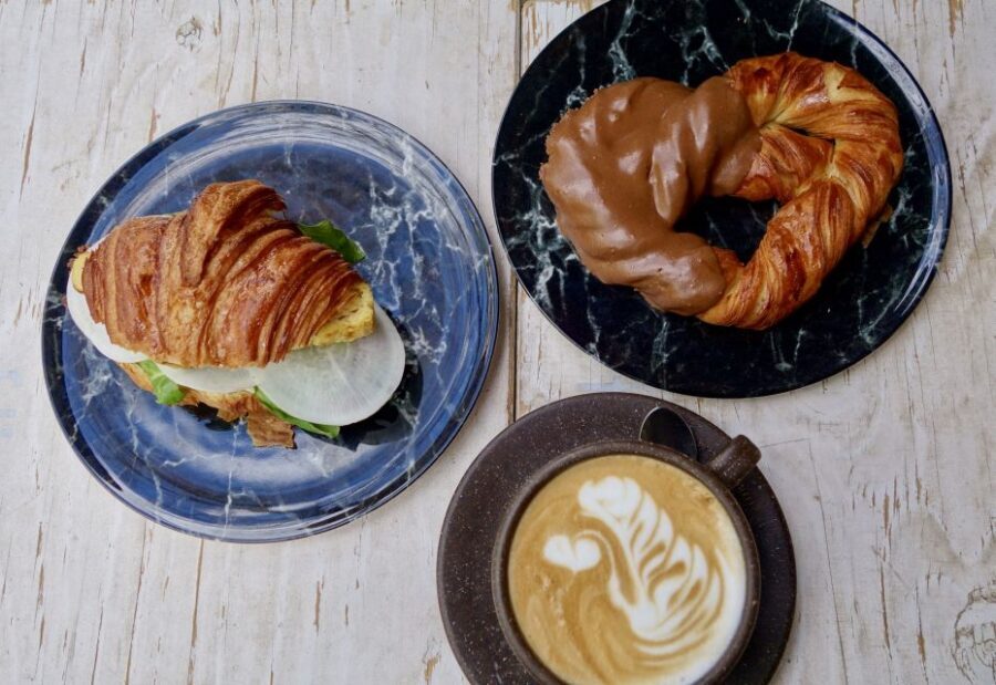 Berlin: Gourmet Food & Cultural Walking Tour - Why the small-group pace feels different (and more fun)