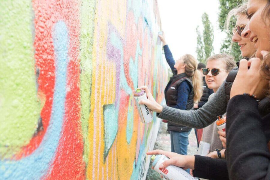 Berlin: Graffiti Workshop at the Berlin Wall - The Spray-Paint Basics You’ll Use Immediately