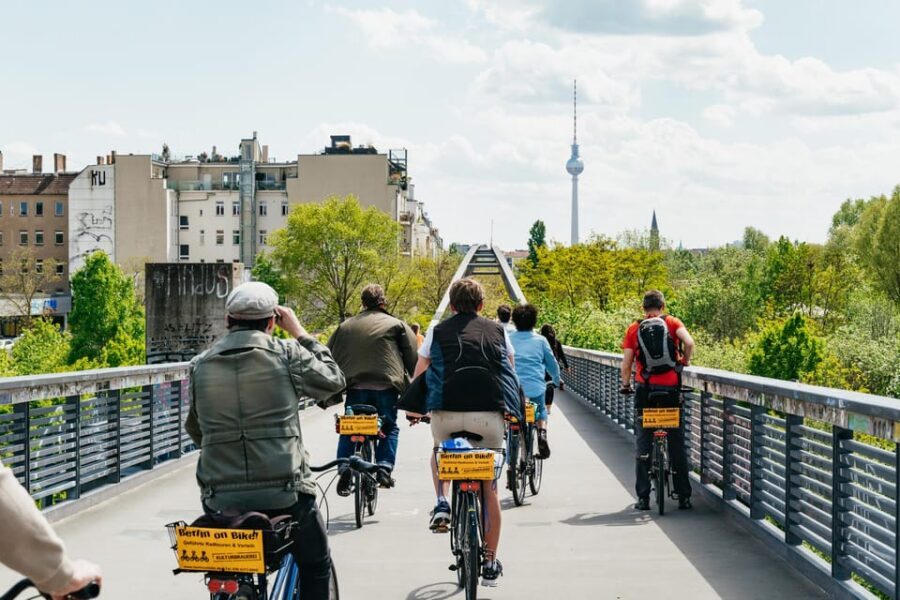 Berlin: Green City Guided Bike Tour - Key Points You’ll Actually Notice