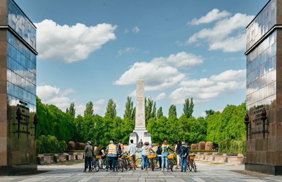 Berlin: Green City Guided Bike Tour - Mauerpark: Community Space With Real Meaning
