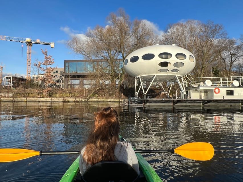 Berlin: guided canoe | kayaktour - Why this Spree canoe tour feels different from standard sightseeing