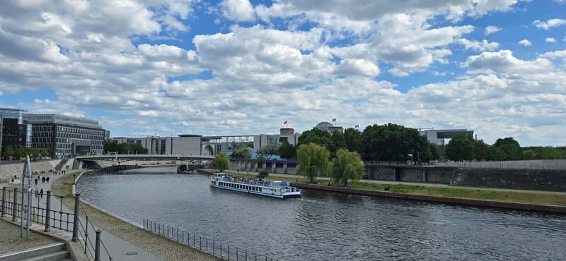 Berlin: guided Segway tour in the heart of the city - Who should book CityRiders, and who should skip it