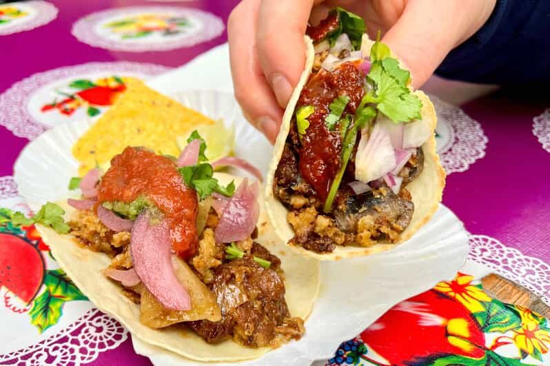 Berlin: Guided Street Food & Cultural Walking Tour - East Berlin street food, timed with art and local context