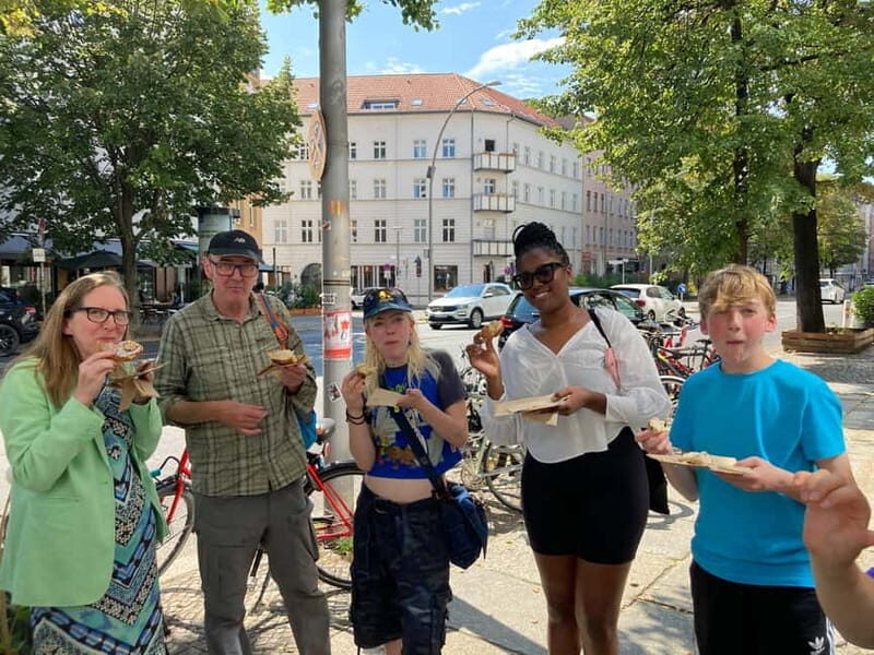Berlin: Guided Street Food Tour with Tastings - Key things I’d plan around before you go