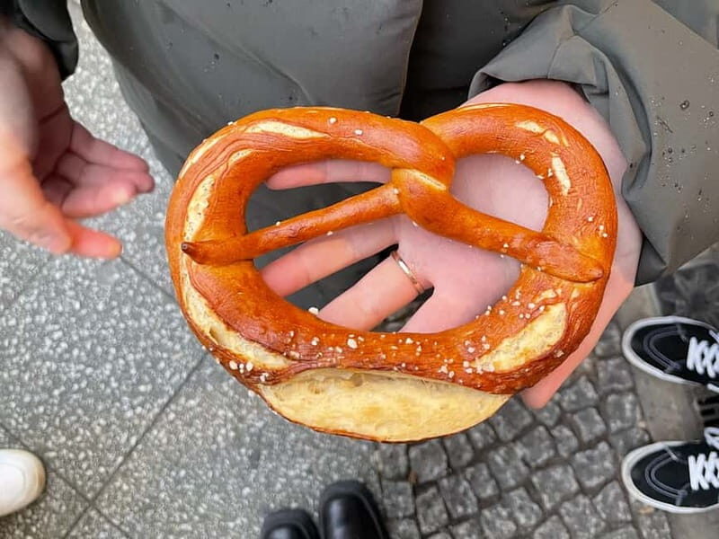Berlin: Guided Street Food Tour with Tastings - Starting at The Sanctuary bakery on Torstraße: your easy launch point