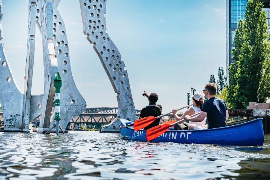 Berlin: Guided Tour by Canoe - Meeting at Port Biergarten Jockel: Finding the Blue Canoes