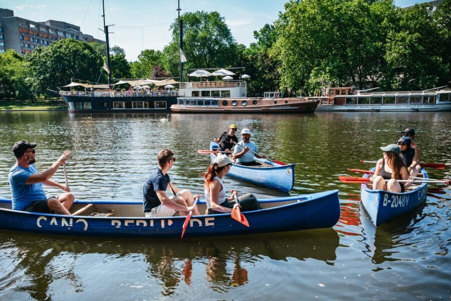 Berlin: Guided Tour by Canoe - Stop-by-Stop: What Happens During the Two Hours