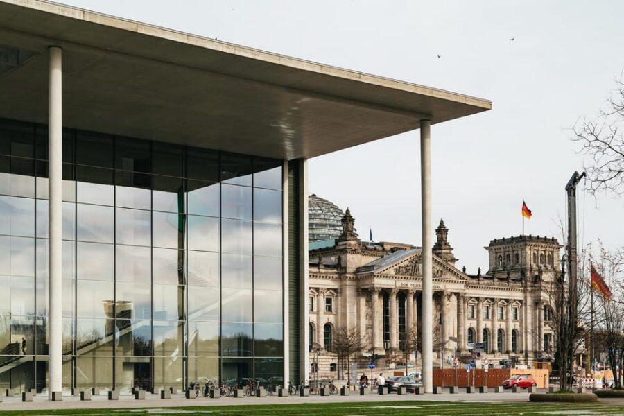 Berlin: Guided Walking Tour around the Reichstag - Key highlights to look for