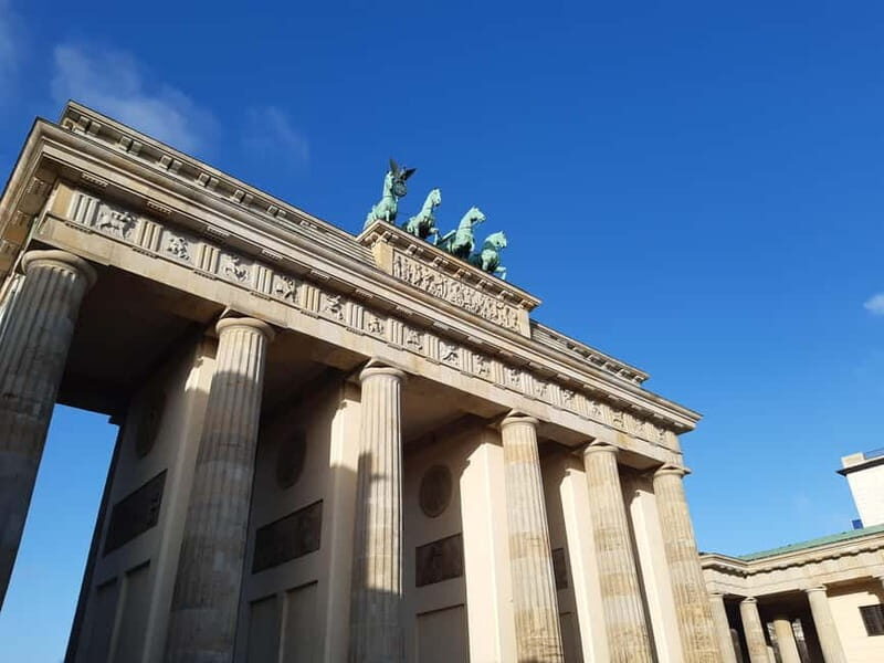 Berlin: Guided walking tour of the must-see sights - Brandenburg Gate and Tiergarten: where Berlin feels like Berlin