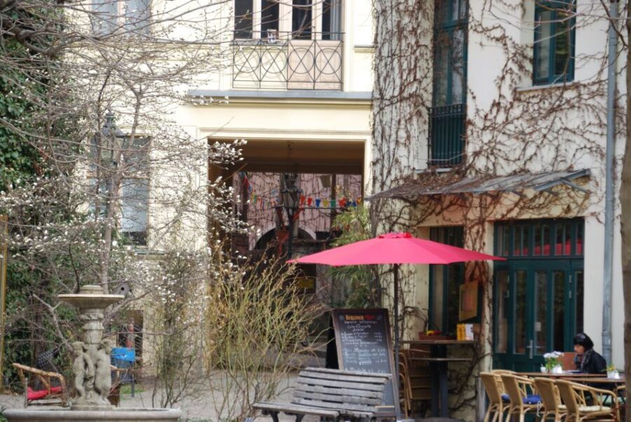Berlin: Hackesche Höfe Courtyards Walking Tour - Price and value: is $43 worth it?