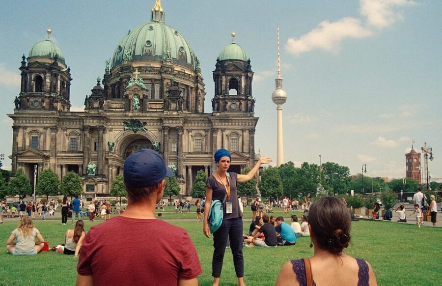 Berlin Highlights in One Day - Brandenburg Gate and the Memory of Europe’s Murdered Jews