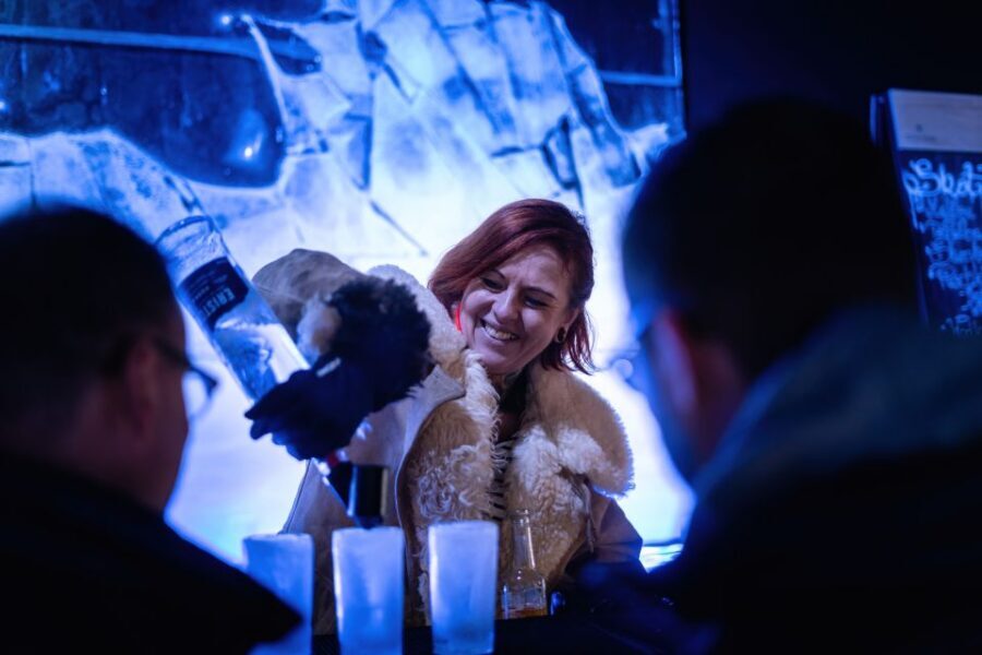 Berlin: Icebar Entrance with Complimentary Drinks - Ice Glasses and Drinks: What You Actually Get to Sip
