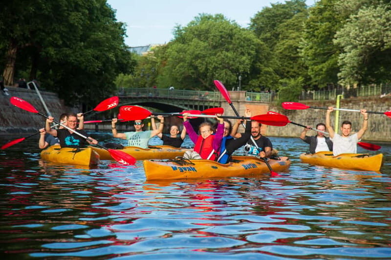 Berlin: Kayaking Tour Kreuzberg - Sunset on Landwehr Canal - Key things that make this Landwehr Canal sunset kayak tour worth it