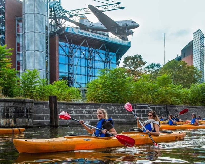 Berlin: Kayaking Tour West - one-way tour - Landwehr Canal History Under the U1 Line