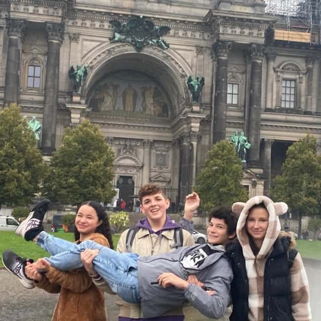 Berlin: Kids History and Sightseeing Tour (Free for Kids) - From Alexanderplatz to Unter den Linden: the day’s flexible storyline