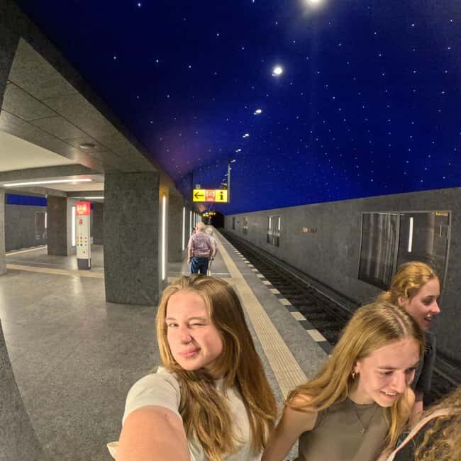 Berlin: Kids History and Sightseeing Tour (Free for Kids) - Practical tips to make the day smoother