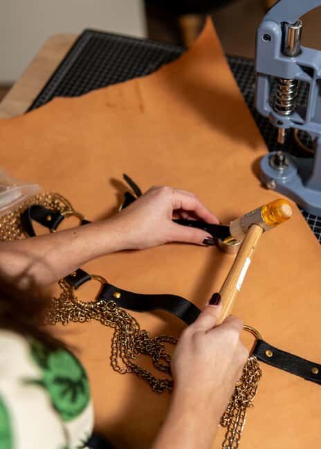 Berlin: Leather Craft Workshop with Local Designer - Practical tips for planning your leather hour in Berlin