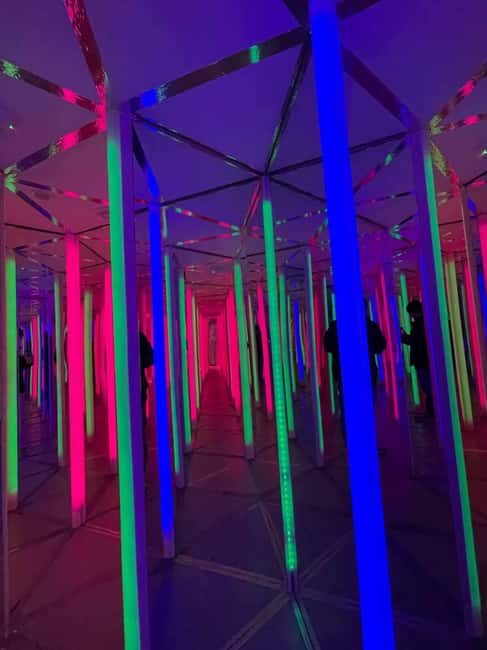 Berlin: Mirror Maze - Comfort, safety, and who should think twice