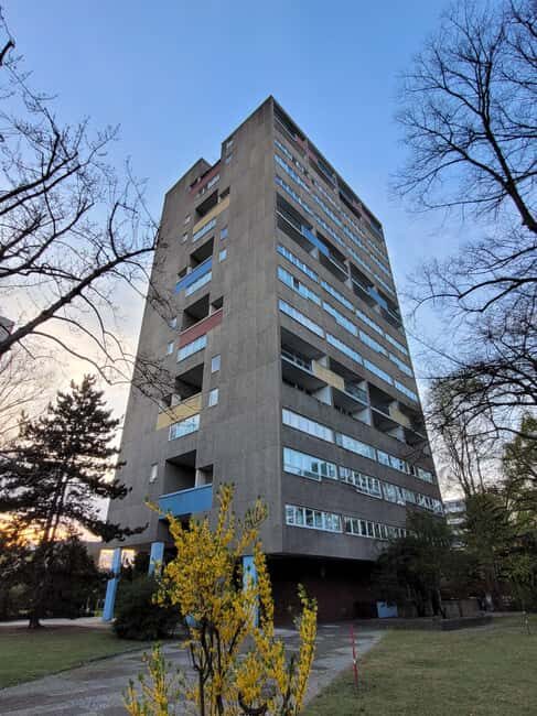 Berlin: Modernist Architecture Tour in the Hansaviertel - Why Hansaviertel feels like a 20th-century time machine