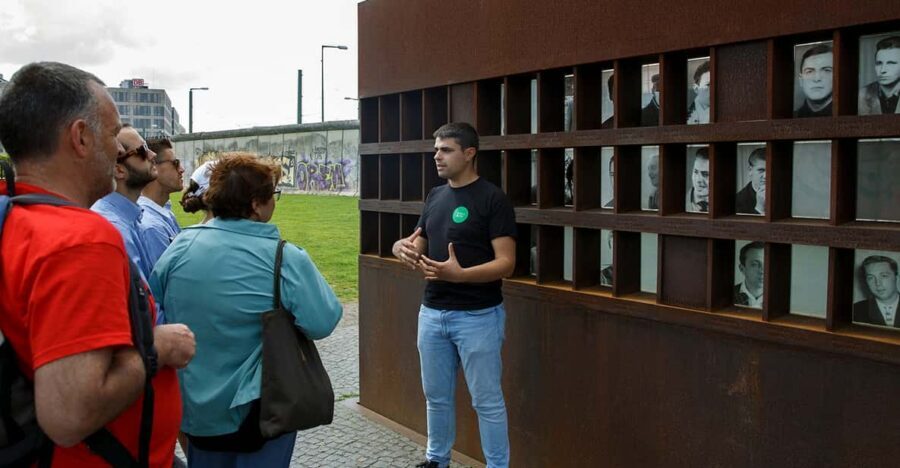 Berlin: Muro,Guerra Fría y Museo de la Stasi - Meeting at Alexanderplatz: easy to find, but arrive on time