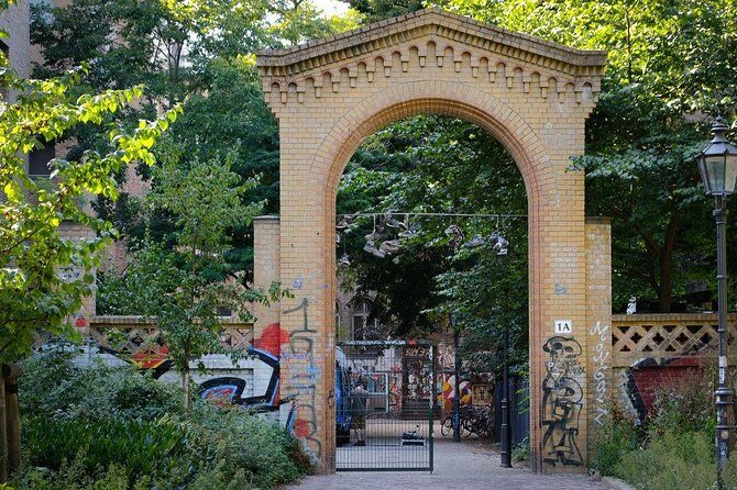 Berlin Off-the-Beaten-Path Walking Tour: Kreuzberg, Mitte and Friedrichshain - Meeting at Vapiano am Alex, then ending at Yaam Beach: pacing and transport reality