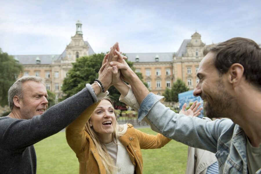 Berlin: Outdoor Escape Game Mitte - Meeting at Koppenplatz: Where the Game Begins