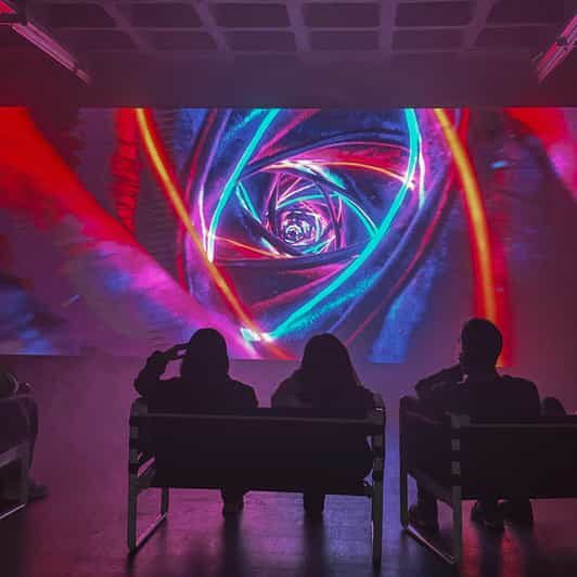 Berlin: P61 Gallery - Walking in: self-guided entry and how to get your bearings fast