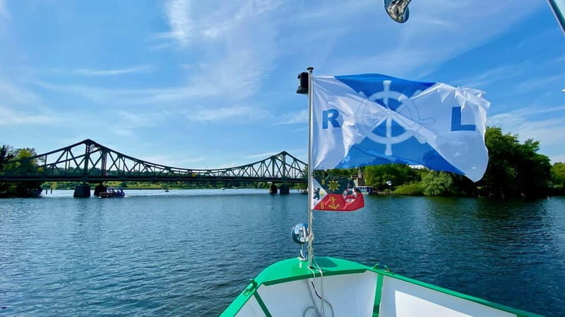 Berlin: Potsdam-Rundfahrt über die Unterhavel mit Guide - Key Things To Know Before You Go