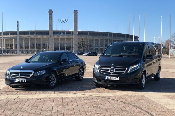 Berlin Private Airport/Hotels Transfer Service | English Speaking - Leaving Berlin (Departure Day): Stress-Reducing Airport Timing