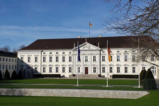 Berlin Private Custom Tour in a Minivan, East and West - What to Bring for a Smooth Day